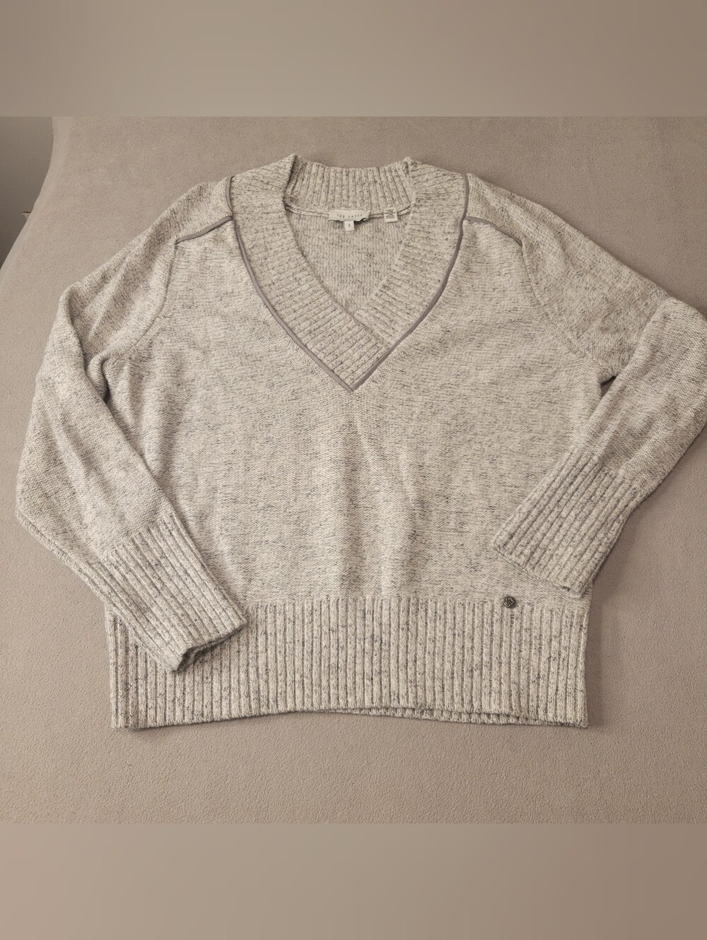 Ted Baker V Neck Gray Sweater Size Us 8